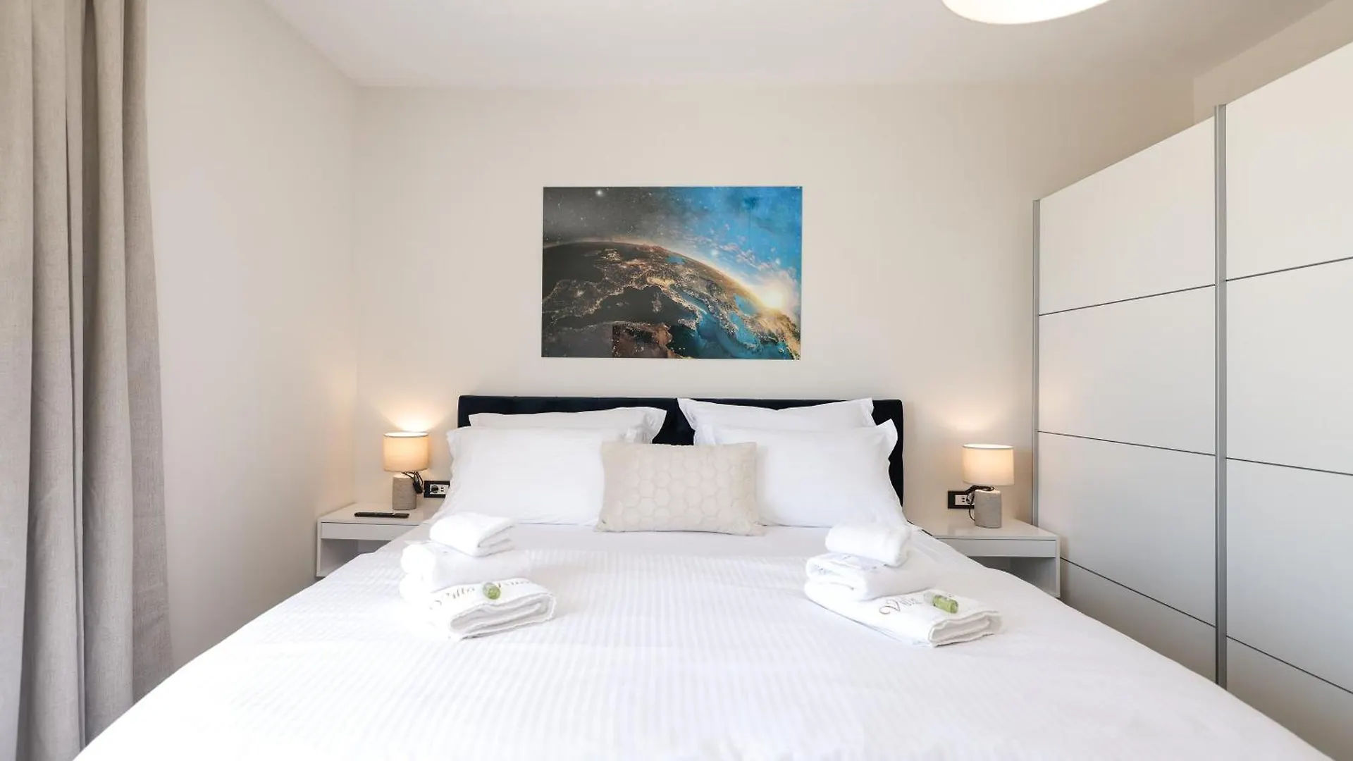 Crowonder Villa Bura With Heated Swimming Pool And Jacuzzi Privlaka   Privlaka (Zadar)