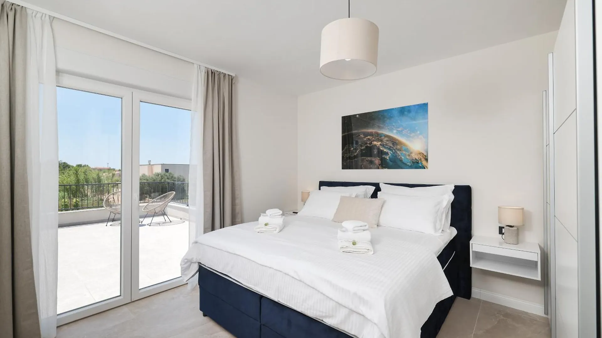 Crowonder Villa Bura With Heated Swimming Pool And Jacuzzi Privlaka  Kroatien