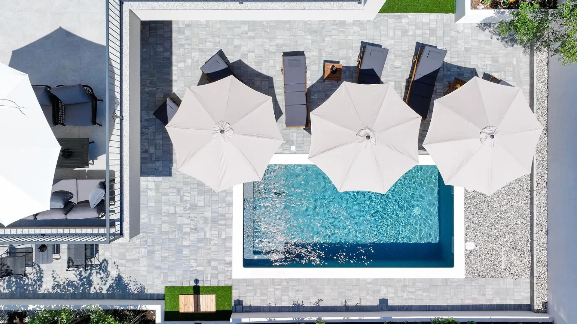 Crowonder Villa Bura With Heated Swimming Pool And Jacuzzi Privlaka